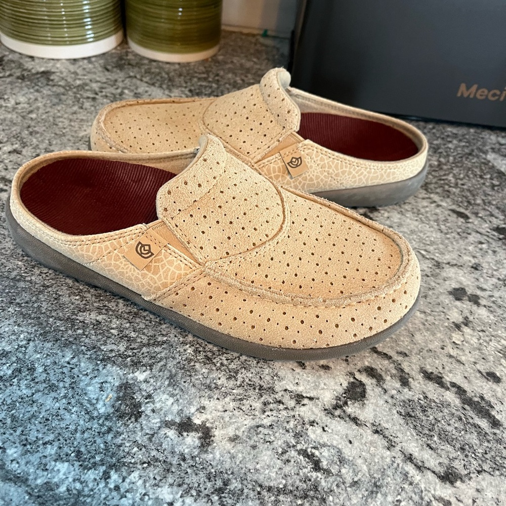 Spenco Siesta Mule Slip On Shoes Beige Tan Suede Comfort Loafers Women 7B